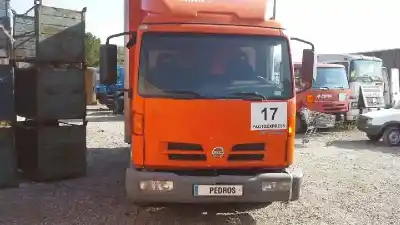 Sloopvoertuig nissan atleon 110.56 van het jaar 2006 aangedreven bd30t