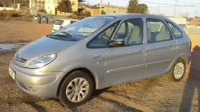 Vehículo de desguace CITROEN XSARA PICASSO 1.6 Básico del año 2002 con motor NFV(TU5JP)