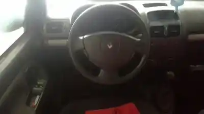 Здавання транспортного засобу renault clio ii fase ii (b/cb0) confort expression року 2005 потужний k9k