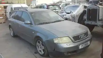 Vehículo de desguace AUDI A6 AVANT (4B5) 2.5 TDI del año 2000 con motor AKN