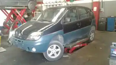 Scrapping Vehicle renault                                            scenic rx4 (ja0)                                                                                                                                                                                                                                           1.9 dci salomon of the year 2000 powered f9q740