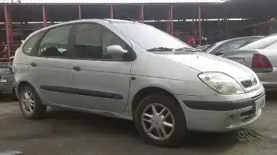 Scrapping Vehicle renault scenic (ja..) 1.9 dci authentique of the year 2000 powered f9q732