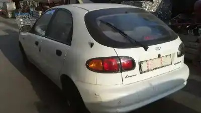 Veículo de Sucata daewoo lanos se daytona do ano 2002 alimentado a13sms