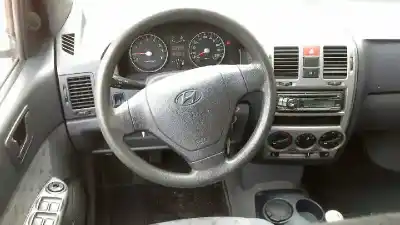 Veículo de Sucata hyundai getz (tb) 1.3 básico do ano 2003 alimentado g4ea