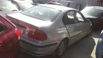 Veículo de Sucata bmw serie 3 berlina (e46) 320d do ano 2000 alimentado 204d1