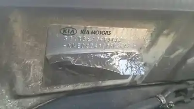 Veículo de Sucata kia rio (bc) 1.3 rs paket s berlina do ano 2001 alimentado a3e