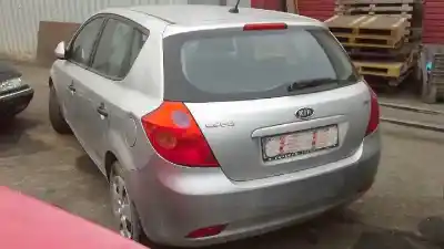 Sloopvoertuig kia pro cee´d (ed) 1.6 crdi 90 van het jaar 2010 aangedreven d4fbl