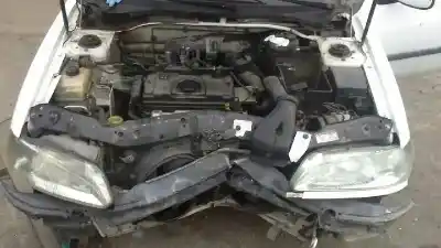 Sloopvoertuig peugeot 306 break style van het jaar 2000 aangedreven nfztu5jp