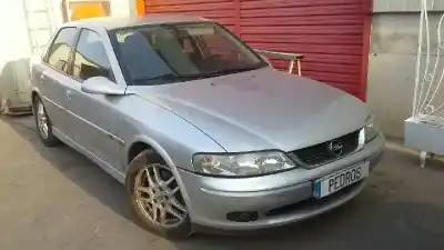 Vehículo de desguace OPEL VECTRA B BERLINA 2.0 DTI del año 1999 con motor X20DTH