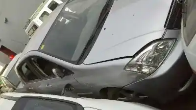 Sloopvoertuig toyota corolla (e12) 2.0 turbodiesel cat van het jaar 2002 aangedreven 1cdftv