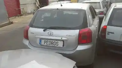 Sloopvoertuig toyota corolla (e12) 2.0 turbodiesel cat van het jaar 2002 aangedreven 1cdftv