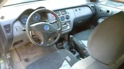 Veículo de Sucata honda hr-v (gh) 2wd do ano 1999 alimentado 76w1