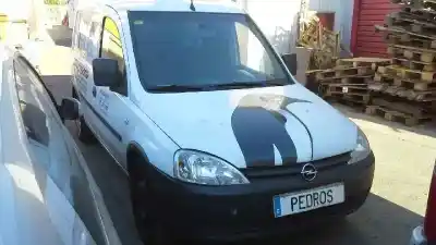 Veículo de Sucata opel combo cargo do ano 2006 alimentado z13dt