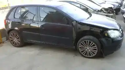 Scrapping Vehicle volkswagen golf v berlina (1k1) trendline of the year 2004 powered bca