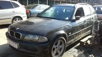 Veículo de Sucata bmw serie 3 touring (e46) 320d do ano 2001 alimentado 204d1