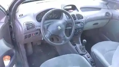 Scrapping Vehicle peugeot 206 berlina xt of the year 1999 powered wjz