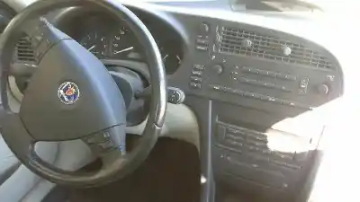 Sloopvoertuig saab 9-3 berlina 2.2 s tid van het jaar 2004 aangedreven d223l