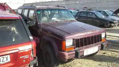 Veículo de Sucata jeep cherokee (xj) country do ano 1992 alimentado 202mx10