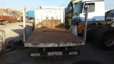 Veicolo di demolizione nissan cabstar tl35-2 dell'anno 2004 alimentato bd30