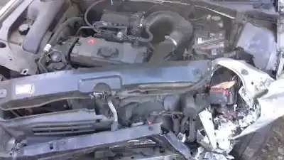 Veículo de Sucata citroen xsara coupe 1.4i vtr do ano 2002 alimentado kfxtu3jp