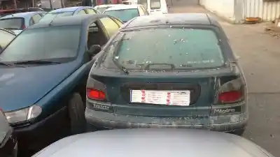 Sloopvoertuig renault megane i berlina hatchback (ba0) 1.9 dt rn van het jaar 1997 aangedreven 