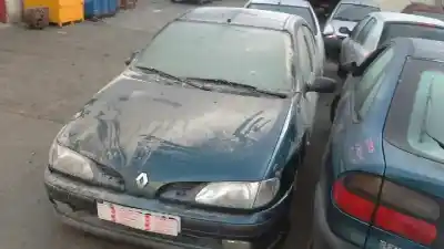 Sloopvoertuig renault megane i berlina hatchback (ba0) 1.9 dt rn van het jaar 1997 aangedreven 
