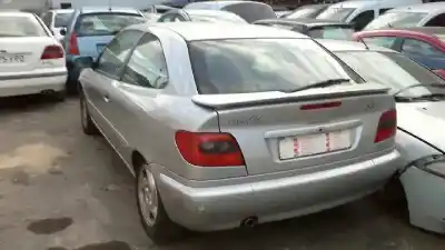 Veículo de Sucata citroen xsara coupe 1.8i 16v vts do ano 1999 alimentado lfyxu7jp4