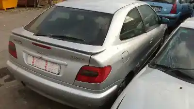 Veículo de Sucata citroen xsara coupe 1.8i 16v vts do ano 1999 alimentado lfyxu7jp4