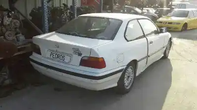 Vehicul casat bmw serie 3 coupe (e36) 318is al anului 1992 alimentat 