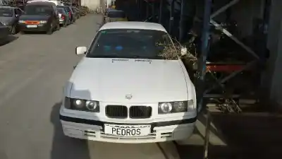 Vehicul casat bmw serie 3 coupe (e36) 318is al anului 1992 alimentat 