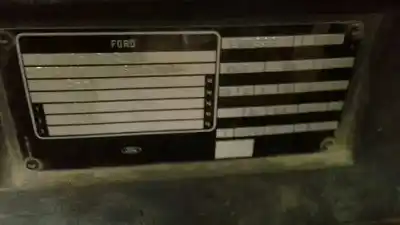 Sloopvoertuig ford transit bus 1995 2.5 diesel cat van het jaar 1995 aangedreven 4hb