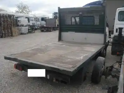 Sloopvoertuig nissan trade 100 trade 75 van het jaar 1997 aangedreven ld23f