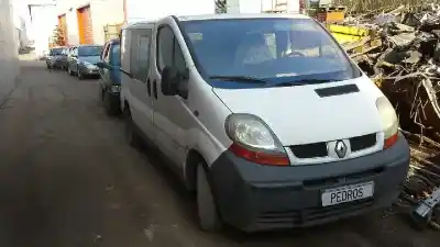 Scrapping Vehicle renault trafic combi (ab 4.01) 1.9 diesel of the year 2002 powered f9q760