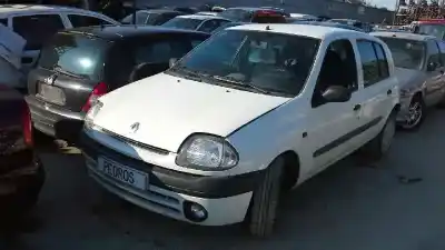 Veicolo di demolizione renault clio ii fase i (b/cbo) 1.9 d alize dell'anno 2000 alimentato f8q 630 Veicolo di demolizione renault clio ii fase i (b/cbo) 1.9 d alize dell'anno 2000 alimentato f8q 630