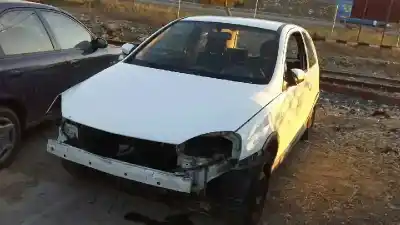 Veicolo di demolizione opel corsa c silverline dell'anno 2006 alimentato z13dt