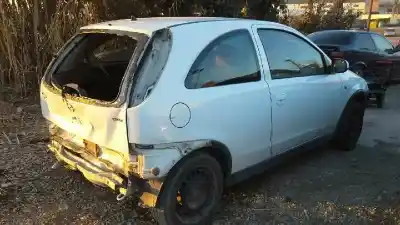 Veicolo di demolizione opel corsa c silverline dell'anno 2006 alimentato z13dt