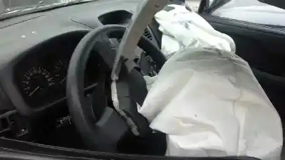 Veicolo di demolizione opel agila enjoy dell'anno 2005 alimentato z12xe