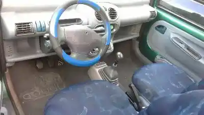 Veículo de Sucata renault twingo (co6) 1.2 do ano 1995 alimentado c3g 702