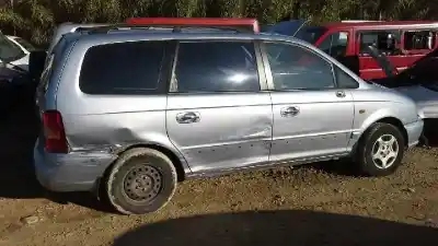 Veículo de Sucata HYUNDAI TRAJET (FO) 2.0 CRDi GLS do ano 2002 alimentado D4EA