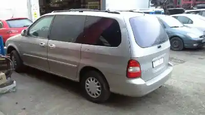 Veículo de Sucata kia carnival td ls do ano 2000 alimentado j3