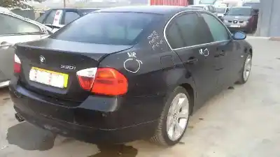 Sloopvoertuig bmw serie 3 berlina (e90) 330i van het jaar 2005 aangedreven n52