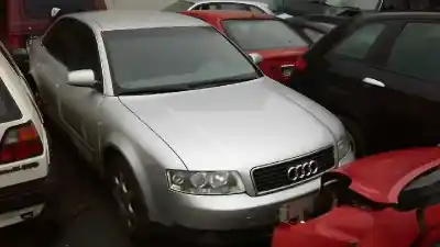 Veículo de Sucata audi                                               a4 berlina (8e)                                                                                                                                                                                                                                            2.0 20v cat (alt)                                                                                                                                                                                                                                          do ano 2001 alimentado alt