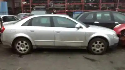 Veículo de Sucata audi                                               a4 berlina (8e)                                                                                                                                                                                                                                            2.0 20v cat (alt)                                                                                                                                                                                                                                          do ano 2001 alimentado alt