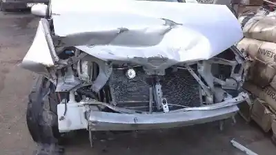 Veículo de Sucata nissan almera (n16/e) 1.8 16v cat do ano 2000 alimentado qg18de