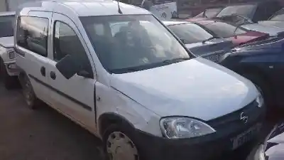 Sloopvoertuig opel combo furgoneta/monovolumen 1.7 cdti 16v van het jaar 2006 aangedreven z17dth