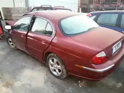 Scrapping Vehicle jaguar s type automatico of the year 2003 powered 