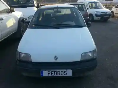 Veículo de Sucata renault clio i fase i+ii (b/c57) 1.2 do ano 1992 alimentado  Veículo de Sucata renault clio i fase i+ii (b/c57) 1.2 do ano 1992 alimentado
