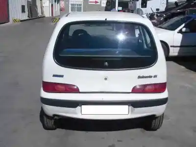 Véhicule à la ferraille fiat seicento (187) sx de l'année 2001 alimenté 187a1.000