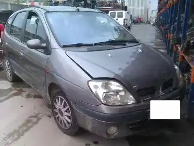 Здавання транспортного засобу renault scenic (ja..) 1.9 dci authentique року 2001 потужний f9q732