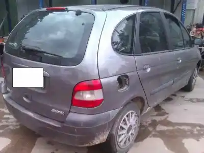 Здавання транспортного засобу renault scenic (ja..) 1.9 dci authentique року 2001 потужний f9q732